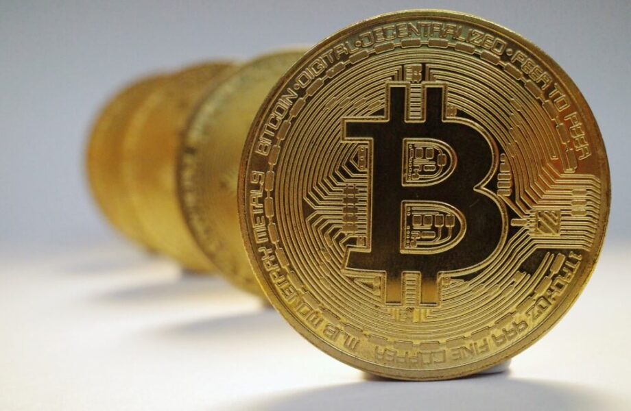 SEC aprova ETFs de bitcoin em impulso para criptomoedas