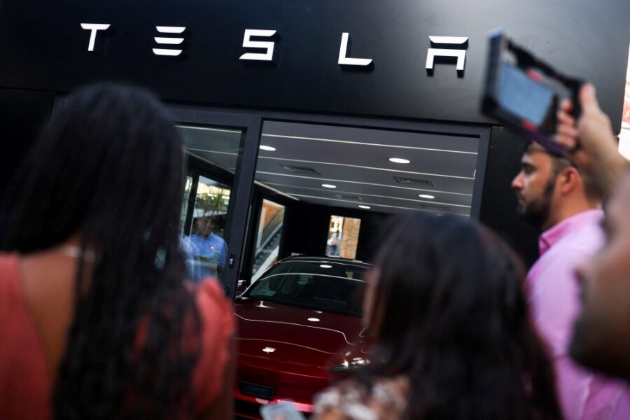 Tesla abre sua 1ª loja da América do Sul na capital do Chile