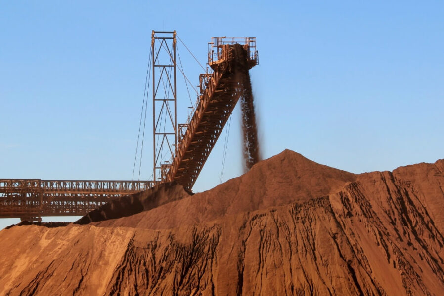 Minério de ferro cai ao menor nível em 3 meses por aumento da preocupação com demanda chinesa
