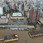 Sobe para 151 número de mortos pelas enchentes que devastaram RS, diz Defesa Civil