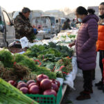 Preços ao consumidor da China aceleram com distúrbios climáticos; demanda continua fraca
