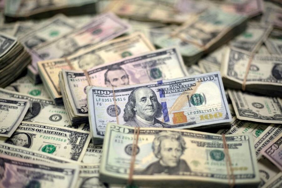 Dólar recua ante o real com ajuste em emergentes após semana de perdas