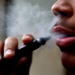 Reino Unido proibirá vapes descartáveis a partir de junho para conter uso por adolescentes