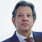 Reforma do IR terá impacto fiscal neutro e deve começar a valer em 2026, diz Haddad