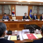 Parlamento da Coreia do Sul aprova impeachment de presidente interino