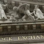 Futuros recuam em meio a conflitos comerciais entre EUA e China