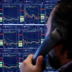 Wall Street tem desempenho misto na abertura após China elevar tarifas sobre produtos dos EUA