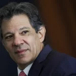 Governo considera derrubada de decreto do IOF inconstitucional e pode ir ao STF, diz Haddad à Folha