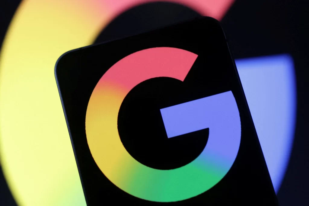 Logotipo do Google com cores vibrantes em destaque, representando a marca líder em tecnologia e buscas online.