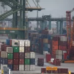 ANÁLISE-Brasil tem poucas saídas para as tarifas de Trump, mas sente menos impacto
