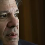 Demanda constitucionalmente impossível dos EUA barra negociações sobre tarifaço, diz Haddad