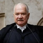 Fachin assume presidência do Supremo e prega “contenção”