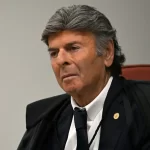 Fux vota para inocentar Bolsonaro de todas as acusações em julgamento de golpe; placar 2 a 1 pela condenação