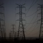 Excesso de energia limpa atrai mineradoras de criptomoedas ao Brasil