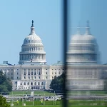 Paralisação do governo dos EUA entra no 6º dia com ameaça de demissões