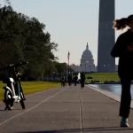 Tribunais dos EUA ficarão sem dinheiro e começarão a ter licenças conforme paralisação persiste