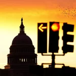 Paralisação do governo dos EUA deve terminar nesta semana, diz assessor da Casa Branca