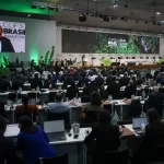 Diplomatas temem que, mesmo ausentes, EUA tentem influenciar COP30 Diplomatas temem que, mesmo ausentes, EUA tentem influenciar COP30