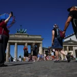 Calor mortal em todo o mundo gera fundos de US$300 mi para pesquisas sobre saúde climática na cúpula