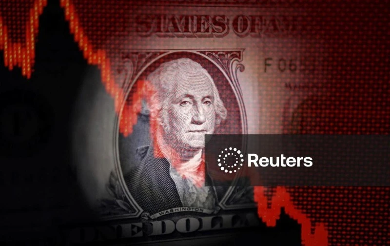 Imagem de uma nota de dólar com uma leitura de uma queda na bolsa de valores representada por uma linha vermelha descendente, simbolizando instabilidade financeira.