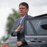 Tarcísio está à frente de Haddad em 1° e 2° turnos para governo de SP, mostra pesquisa Genial/Quaest