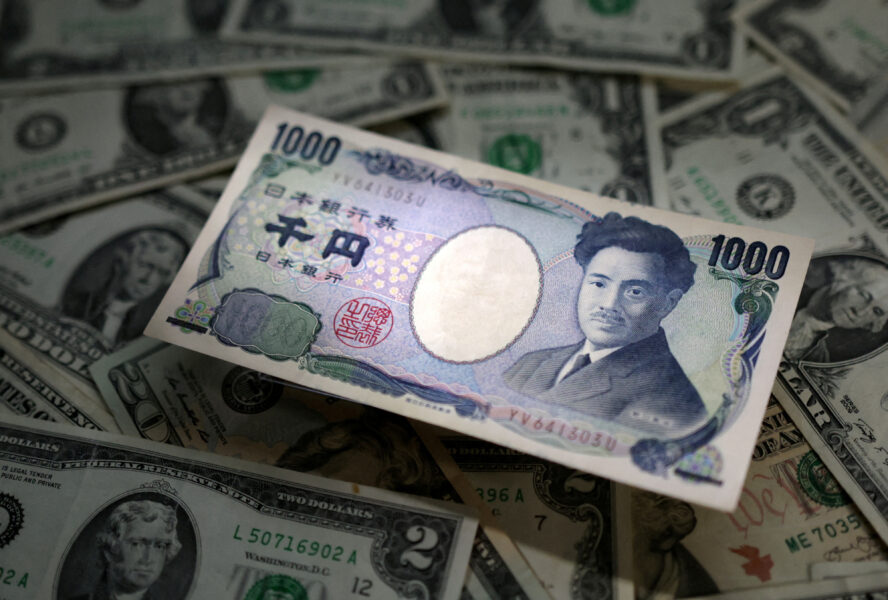 Japão gastou valor recorde de US$96,5 bilhões para sustentar iene no último mês