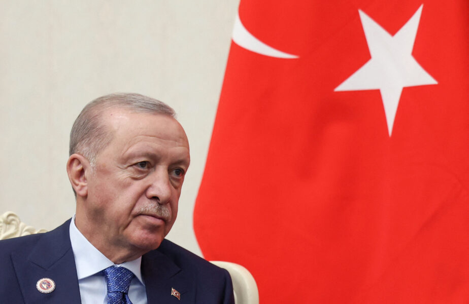 Erdogan diz ser necessário mecanismo para garantir segurança no Mar Negro antes que crise dos grãos se agrave
