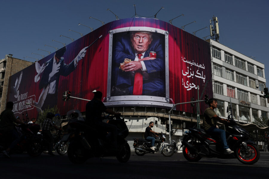 Assessores de Trump buscam evitar escalada da guerra com Irã até eleições de novembro
