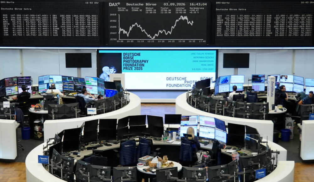 Ações europeias registram perdas semanais por preocupações com a inflação; Volkswagen sobe