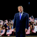 Trump oferece US$5.000 a cada norte-americano se republicanos vencerem eleições legislativas de meio de mandato