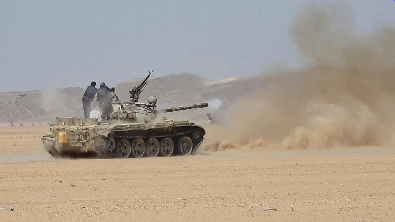 Armas e orientações iranianas ajudaram houthis do Iêmen a tomar cidade estratégica no Mar Vermelho, dizem fontes