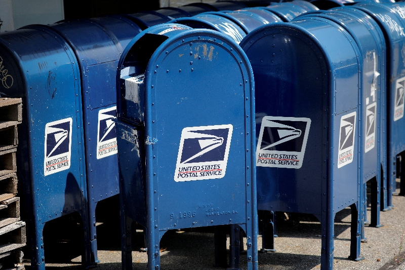 Em derrota para Trump, Suprema Corte dos EUA não permite que Serviço Postal restrinja votos pelo correio