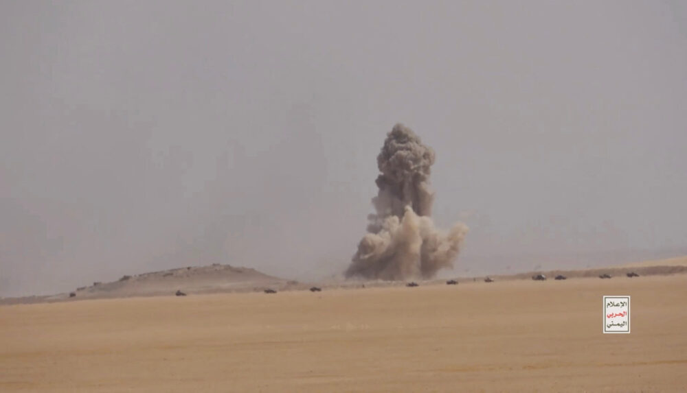 Arábia Saudita bombardeia Iêmen enquanto houthis consolidam avanços em novo teatro de operações