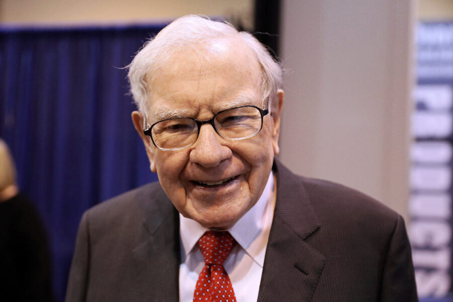 Warren Buffett deixa cargo de presidente do conselho da Berkshire; Howard Buffett assume