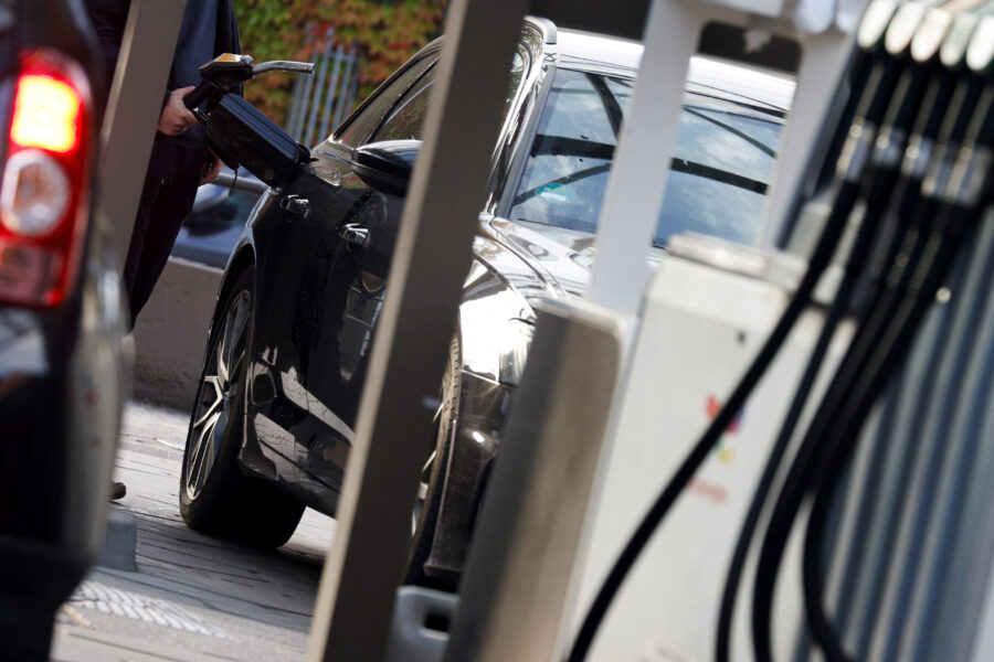 EXCLUSIVO-Europa avalia nova liberação de estoques de diesel após pressão dos EUA, dizem fontes