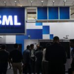 ASML afirma que demanda por IA excederá capacidade das máquinas para fabricação de chips até 2028 ASML afirma que demanda por IA excederá capacidade das máquinas para fabricação de chips até 2028
