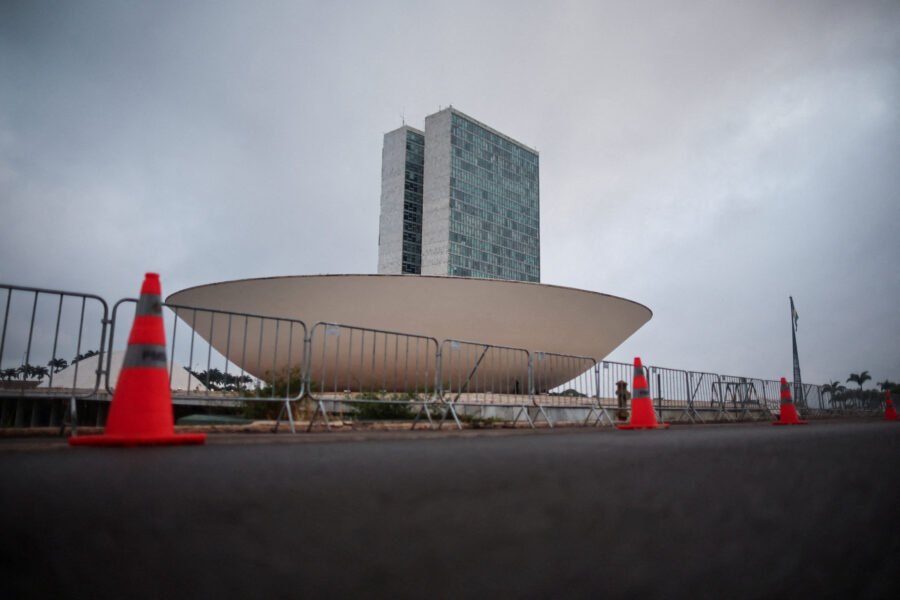 ANÁLISE-Futuro Congresso inclinado à direita se prepara para embate com STF